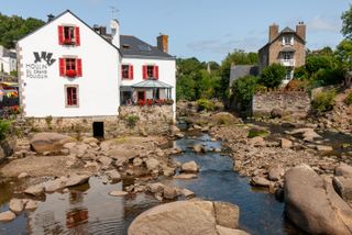 Pont-Aven : Entre lumière des peintres et saveurs de Bretagne